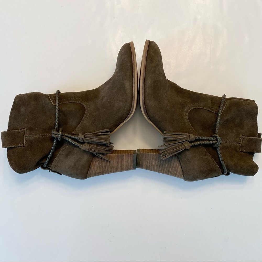 Dolce Vita Melah Western Ankle Boots Booties Tassel Fringe 7.5 Olive Brown Suede - Picture 6 of 12